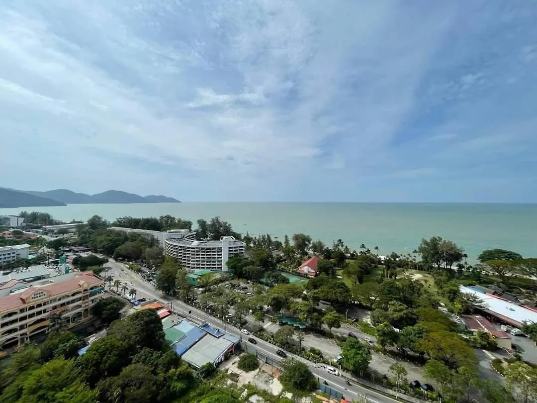 Apartment Cheap & Good Homestay At Sri Sayang Beach Resort Batu Ferringhi